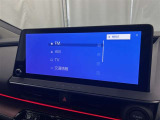 ブルートゥースに接続することにより、スマホに入ったお気に入りの音楽を車内で楽しむことができます♪あると本当に便利な機能になっています!