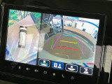 【360&deg;ビューモニター】専用のカメラにより、上から見下ろしたような視点で360度クルマの周囲を確認することができます☆死角部分も確認しやすく、狭い場所での切り返しや駐車もスムーズに行えます。