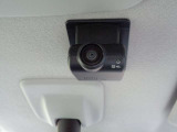事故に遭遇してしまった時など、品質の高い映像と音声で運転の記録するドラレコ。ドライブの思い出を記録に残したい方や、ご自身のドライビングをチェックされたいお客さまにもおすすめです!!!!