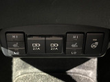 【シートヒーター】寒い日に重宝するシートヒーター!エアコンより早く温まってくれるので寒がりの人も安心ですね♪エアコンの温風は乾燥するから苦手、という方にもをおすすめです。