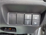 【VSA】ABS機能、TCS機能および横滑り抑制機能を総合的に制御し、急激な車両の挙動変化を抑制しようとする装置です!