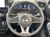 【ステアリングスイッチ】運転中、前方から目線をそらすことなく、オーディオ等の操作が可能な便利機能!安心&快適なドライブを演出してくれます♪