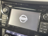 【メーカー純正ナビ】インテリアに溶け込むスタイリッシュな「専用設計」メーカーナビを装備♪視認性や操作性など基本性能にも優れ、より上質なカーライフをお楽しみいただけます。