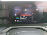 こちらの車には、日産U-CARSの基本保証として、ワイド保証がつきます。保証は、なんと一年間走行無制限。こちらの保証は、全国の日産販売会社で受けることができるので、安心です。