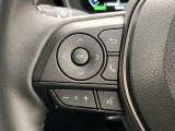 運転中、オーディオの操作をしてて、ハッとしたことはありませんか?ステアリングスイッチは、運転中でもハンドルでオーディオの操作が可能です。安全なドライブをサポートします。