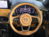 【純正革巻きステアリング】上質な革を使用することで、手にしっかり馴染みとても運転しやすいハンドルです♪
