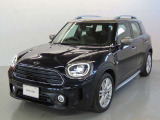 フロントフェイスはMINIアイコンとして永らく愛されるデザイン性の良さと、ブランドの魅力を感じる事ができます。
