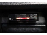 高速道路走行の料金所をノンストップで通過できるETCを装備!※ ETCカードのお申し込みも当社にお任せ下さい!