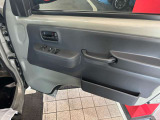 自家用自動車のみならず事業用の商用車も取り扱っておりますので何なりとお申し付け下さい!