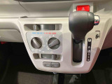 納車前にはプロのメカニックが、各部の点検を行います。ディーラーにしか出来ない品質、そしてサービスできっと満足していただけると思います!