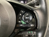 【アダプティブ・クルーズ・コントロール】予め設定した車速内でクルマが自動的に加減速。 前走車との適切な車間距離を維持しながら追従走行し、高速道路でのドライバーの疲労を軽減してくれる嬉しい機能付♪