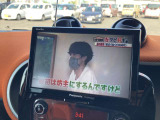お仕事やお出かけでの強い味方カーナビ!!遠出のドライブも安心して運転いただけます。