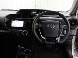 運転席廻りです。