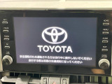 【9インチ ディスプレイオーディオ】大画面ディスプレイへお持ちのスマートフォンと連携して、ナビやbluetoothでの音楽再生が可能です♪デザインはもちろん操作性も良好!別途ナビ機能の取付可能です♪