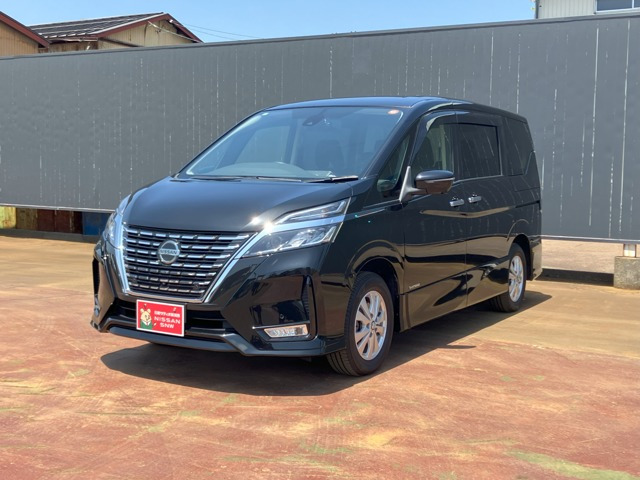 セレナ 2.0 ハイウェイスターV 4WD 