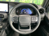 【純正革巻きステアリング】上質な革を使用することで、手にしっかり馴染みとても運転しやすいハンドルです♪