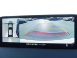 【360&deg;ビューモニター】駐車が苦手な方も、これがあれば安心です!狭い駐車場や花壇などがあって心配な駐車シーンでも、死角がなく安全が確保できます♪