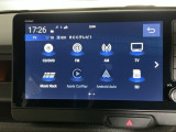 Honda CONEECT対応で、更に便利が広がったナビディスプレーです♪また、フルセグTVの他にDVD/CDプレーヤーを装備♪もちろんFM/AMラジオもお聞きいただけますよ♪