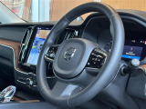 XC60 アルティメット B5 AWD 4WD 本革シート