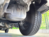 お車を安心してお乗りいただく為には、足回りの定期点検が欠かせません。サービスサポート(有償保証)では無料点検もご提供しており、安心のカーライフをお過ごしいただけるサポート体制が整っています。