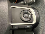パワーモードと燃費重視のエコモードが選択できるDassist切り替えスイッチに加え、高速道路を快適に走行できる全車速追従機能付アダプティブクル-ズコントロ-ルスイッチが付いています(^^♪