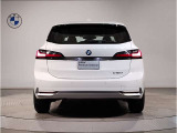 【認定中古車保証】BMW認定中古車は保証も充実しております。2年間もしくは、1年間の保証に加え、最大4年間までの保証延長も可能でございます(対象車種限定)!充実の保証で、安心してお車をご利用いただけます!