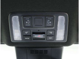 電動のスライドドアで楽々スムース!運転席からも開閉の操作もできます♪キーのスイッチひとつで自動開閉できる便利な機能もついてます♪
