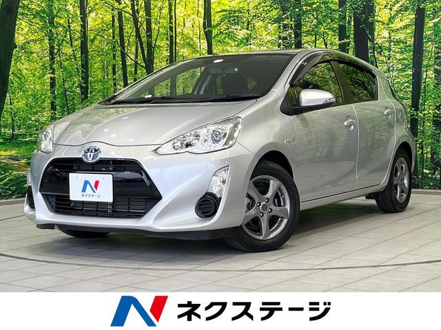 トヨタ アクア 