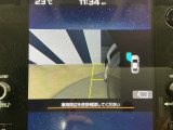左側にサイドカメラ付きで更に広範囲の確認が出来ます!