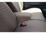 日産車を知り尽くしたプロが徹底的にサポート致します!自社工場で貴方の愛車をメンテナンス。ご購入後のアフターもお任せ下さい!遠方のお客様にもお近くの日産と連携を取ります。