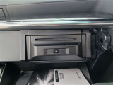 高機能サウンドシステム。車内に臨場感ある音楽空間を生み出します。