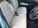 自動車の任意保険も取り扱っております。わかりづらい保険もカタログで細かく説明致します!