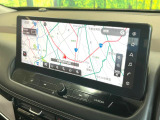 【メーカー純正ナビ】インテリアに溶け込むスタイリッシュな「専用設計」メーカーナビを装備♪視認性や操作性など基本性能にも優れ、より上質なカーライフをお楽しみいただけます。