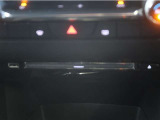 車内でCD DVDのメディアが楽しめます。