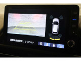 バックカメラが装備されており、後方の安全確認はもちろんのこと狭い場所での駐車や雨の日・夜間など視界の悪いコンディションでのストレスの軽減にもなります!