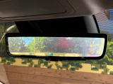 【デジタルインナーミラー】カメラが撮影した車両後方の映像をルームミラー内に表示。クリアな視界で状況の確認が可能です!※ドラレコ機能ご利用には別途SDカードをご用意いただく場合があります。