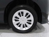 タイヤサイズは165/65R14です。