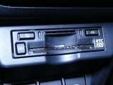 高速道路を賢く使うETC2.0装備です。高速道路とクルマが情報を連携して渋滞の迂回ルートや災害時の適切な誘導をしてくれたりします。