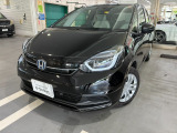 当店試乗車フィットHEV HOMEクリスタルブラック入荷しました!内装グレージュ・全方位カメラ・ブラインドスポット装備!HOME最終型早いもの勝ちです!