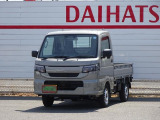 4WD!届出済未使用車!フロアA/T!純正ラジオ!パワーウィンドウ!オートライト!エマージェンシーブレーキ!LEDヘッドライト!エアコン!キーレス!