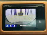 バックカメラ付きで後方の確認も安心です!スムーズな駐車・車庫入れをサポートいたします!