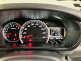 運転しやすいフロントメーターです