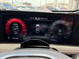大画面ディスプレイなので視認性に優れたスピードメーターです!NissanConnectナビゲーションシステムと接続すると、ディスプレイ内にナビの地図画面や次の交差点の案内などを表示させることができます!