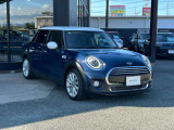 人と違っても、信じる道を走り続ける。違いを否定するのではなく、リスペクトする。MINIは、その一人ひとりの違いをパワーに変えて進化し続けてます