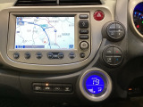 ナビゲーションはワンセグTV対応の純正HDDナビを搭載しています。