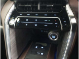連休のご予定はお決まりですか?新しいお車で何処まで出かけましょうか?海?高原?温泉?美味しい物を探してドライブってのも良いのではないでしょうか?