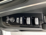 運転席ドアスイッチ
