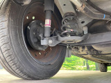 お車を安心してお乗りいただく為には、足回りの定期点検が欠かせません。サービスサポート(有償保証)では無料点検もご提供しており、安心のカーライフをお過ごしいただけるサポート体制が整っています。
