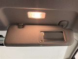バックミラー付き☆車庫入れ、駐車もこれで安心!