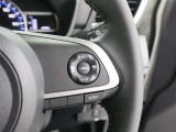 『ハンドル右側のスイッチ』はメーター周りの表示切替色々な装備の操作などにお使い頂けます。